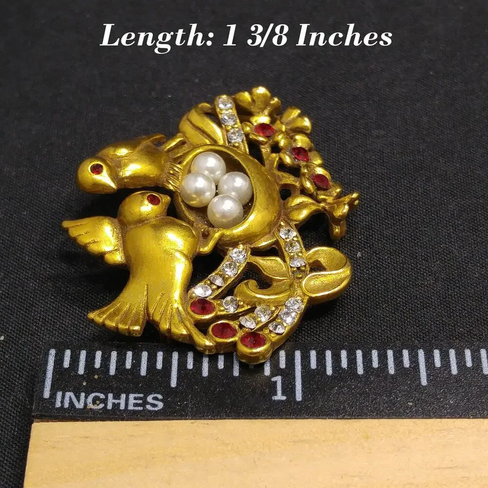 Museum of Fine Arts Birds Nest Brooch, Faux Pearls, 1990s Vintage Jewelry